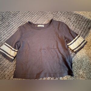 Varsity tee - blueish gray and white striped